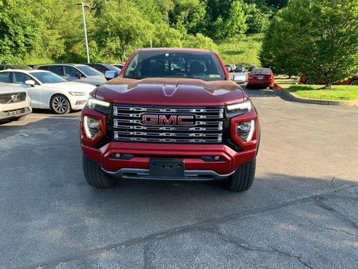Volcanic Red Tintcoat 2024 GMC Canyon Denali