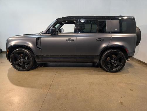 2024 Land Rover Defender 110 P525 Carpathian Edition