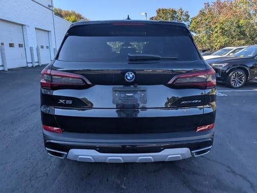 2022 BMW X5 PHEV xDrive45e