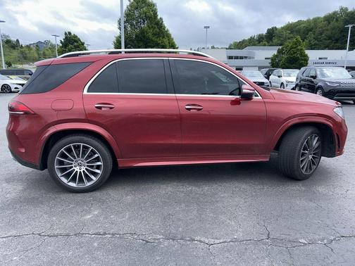 MANUFAKTUR Cardinal Red Metallic 2022 Mercedes-Benz GLE 350 4MATIC