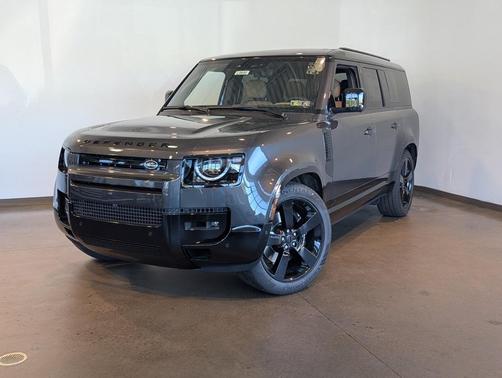 2026 Land Rover Defender V8