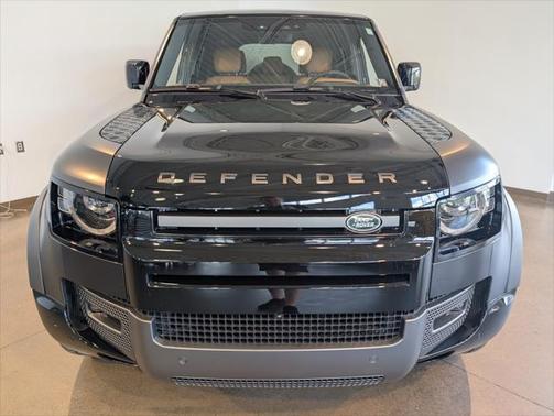 2023 Land Rover Defender 110 Carpathian Edition
