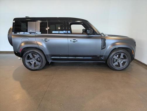 2023 Land Rover Defender 110 Carpathian Edition