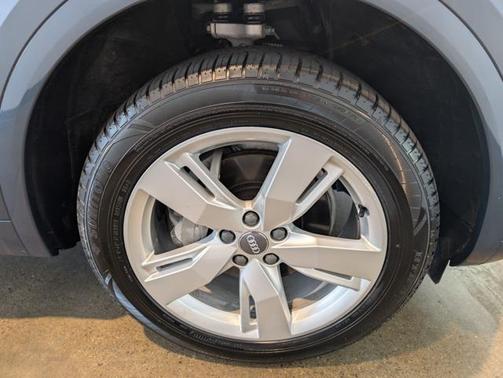 2018 Audi Q5 2.0T Tech Premium