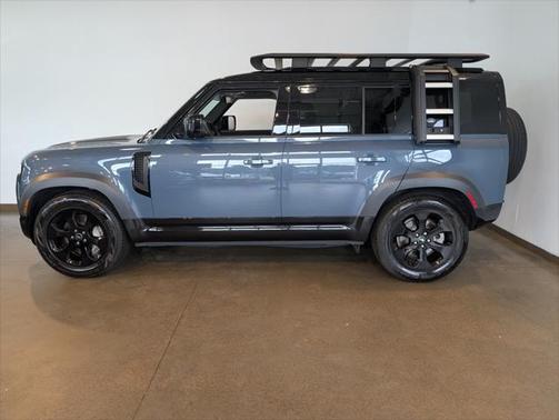 2023 Land Rover Defender 110 X-Dynamic SE