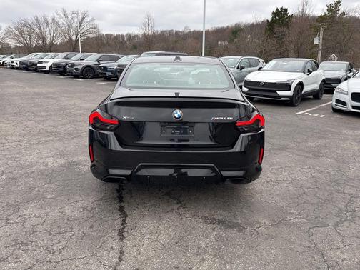 2024 BMW M240 i xDrive