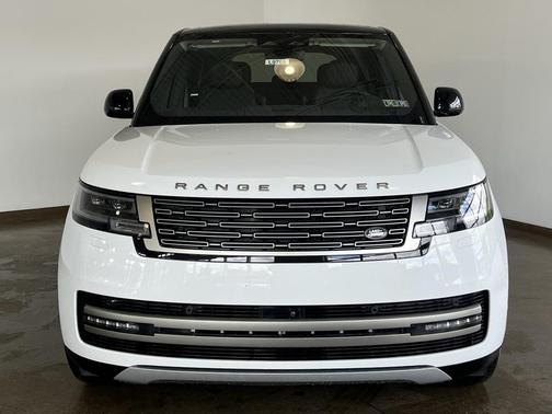 2025 Land Rover Range Rover P400 SE