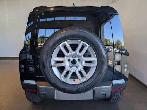 2026 Land Rover Defender S