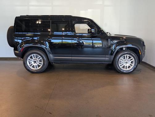 2026 Land Rover Defender S