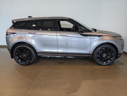 2024 Land Rover Range Rover Evoque Dynamic SE