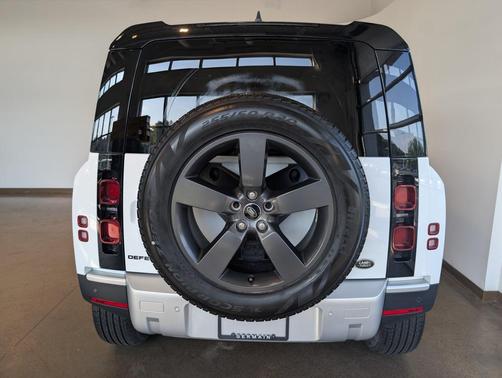 2023 Land Rover Defender 110 S