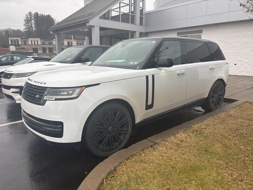 2025 Land Rover Range Rover P530 SE 7 Seat