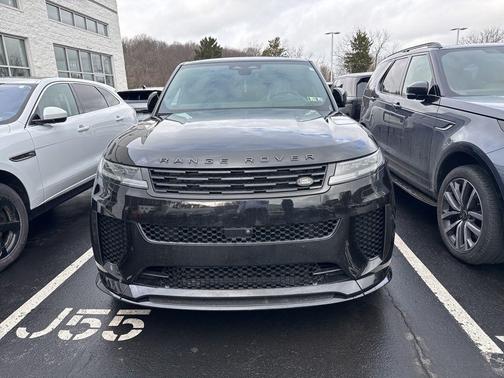Obsidian Black SV Bespoke Ultra Metallic Gloss 2024 Land Rover Range Rover Sport SV Edition One Obsidian Black