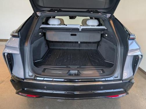 2024 Cadillac LYRIQ Luxury w/1SC