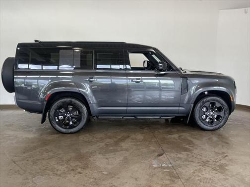 2025 Land Rover Defender 130 P300 S