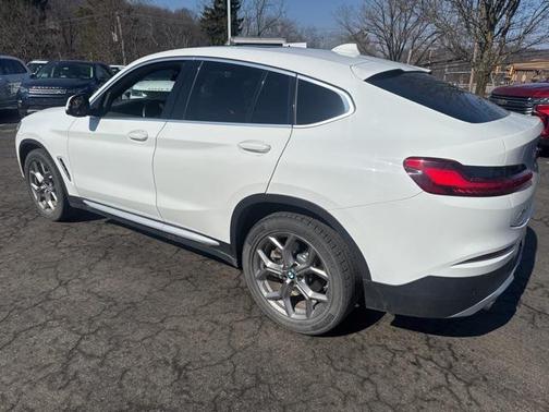 2021 BMW X4 xDrive30i