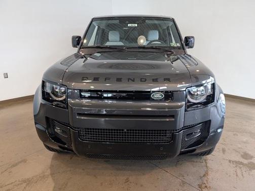 2025 Land Rover Defender 90 P400 X-Dynamic SE