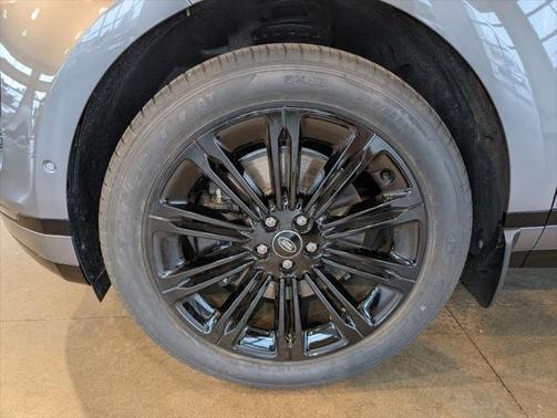 2026 Land Rover Range Rover Evoque Dynamic SE