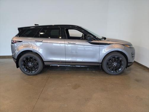 2026 Land Rover Range Rover Evoque Dynamic SE
