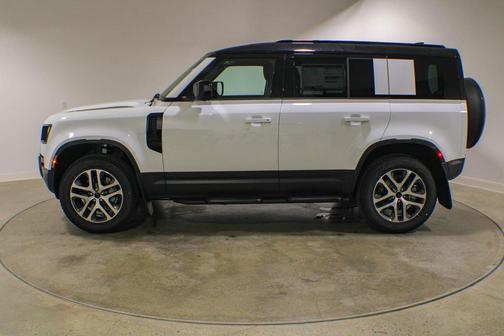 Fuji White 2026 Land Rover Defender P300 S