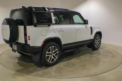Fuji White 2026 Land Rover Defender P300 S