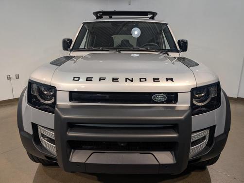 2023 Land Rover Defender 110 SE