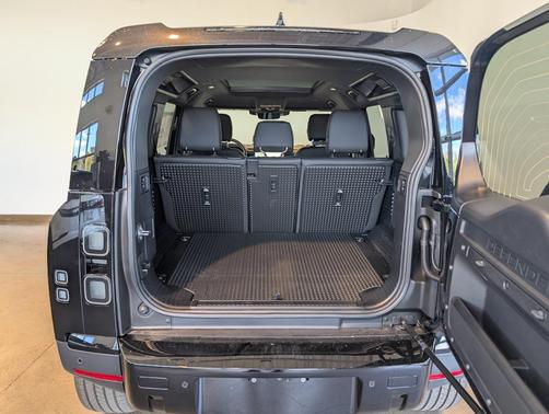 2026 Land Rover Defender S