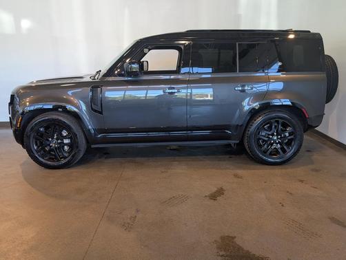 2023 Land Rover Defender 110 X-Dynamic SE