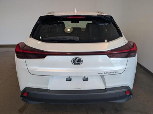 2023 Lexus UX 250h Base
