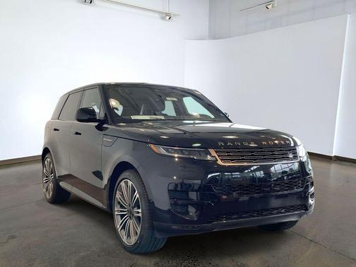 Santorini Black 2026 Land Rover Range Rover Sport SE