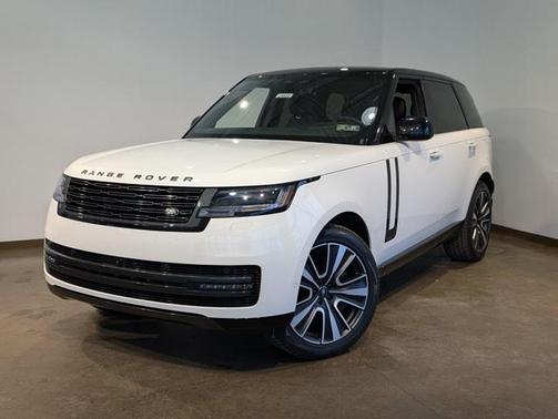 2025 Land Rover Range Rover P550e Autobiography