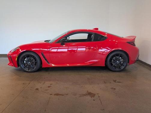 2025 Toyota GR86 Premium