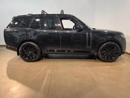 2023 Land Rover Range Rover P400 SE
