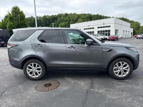 2019 Land Rover Discovery SE