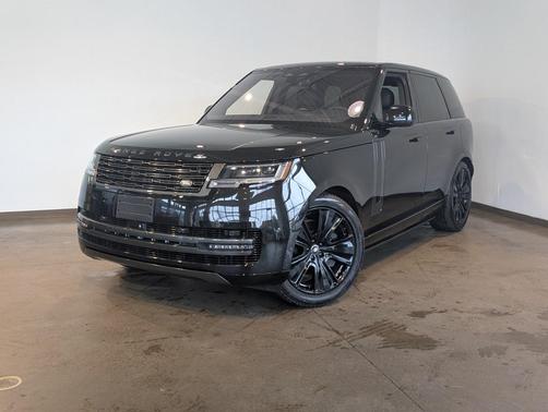 2023 Land Rover Range Rover P530 SE