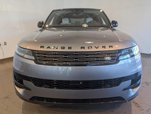 2024 Land Rover Range Rover Sport SE