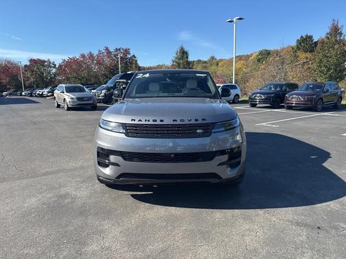 2024 Land Rover Range Rover Sport SE