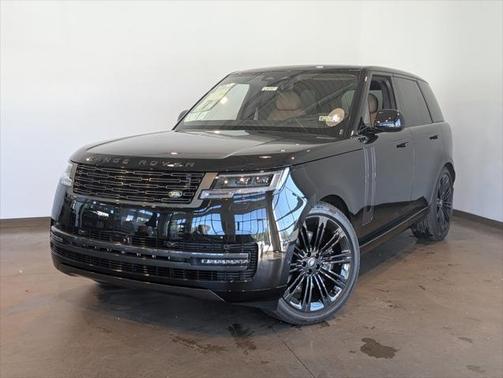 2025 Land Rover Range Rover P530 SE