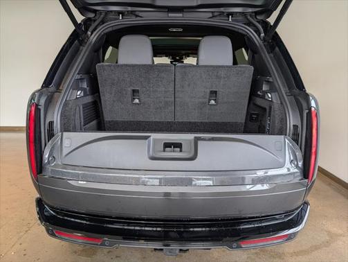 2025 Land Rover Range Rover P400 SE 7 Seat