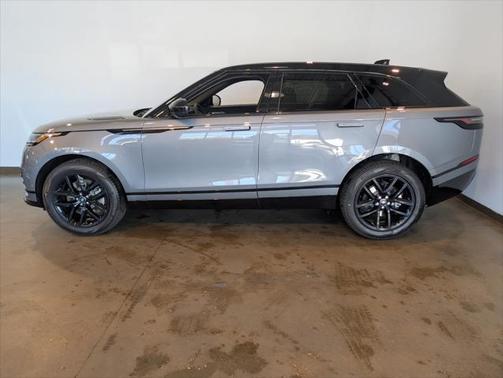2026 Land Rover Range Rover Velar P250 SE R-Dynamic
