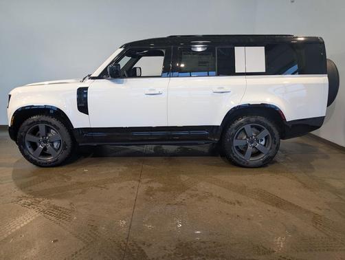 2026 Land Rover Defender X-Dynamic SE