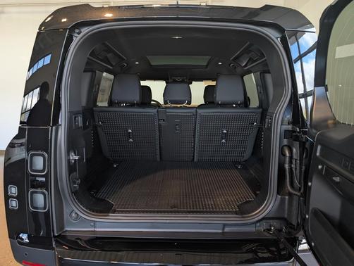 2026 Land Rover Defender S