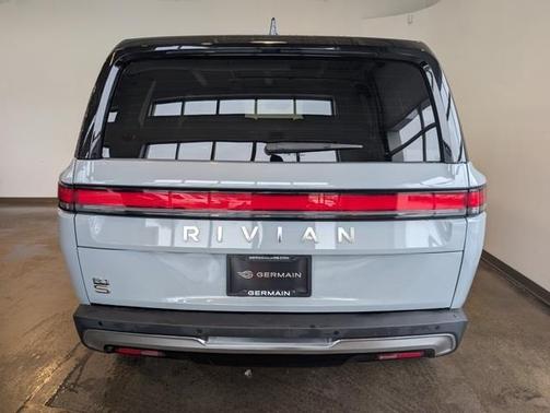 2024 Rivian R1S Adventure Dual Motor Standard Pack