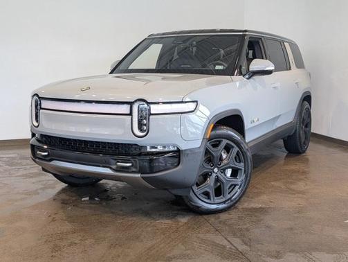2024 Rivian R1S Adventure Dual Motor Standard Pack