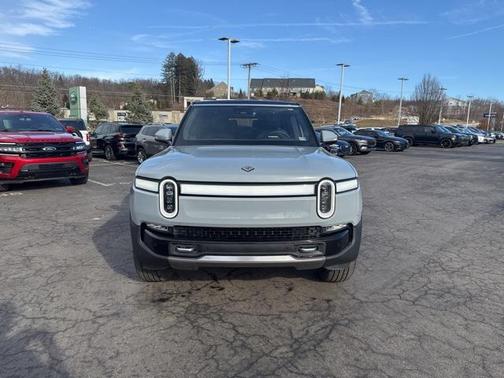 2024 Rivian R1S Adventure Dual Motor Standard Pack
