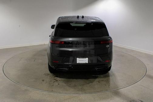2023 Land Rover Range Rover Sport SE