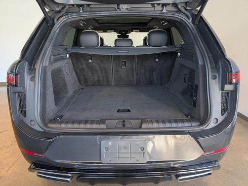 2023 Land Rover Range Rover Sport SE