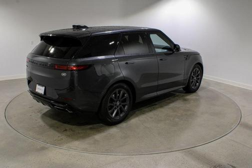 2023 Land Rover Range Rover Sport SE