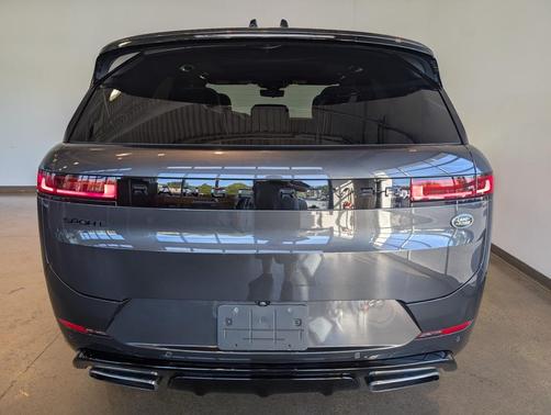 2023 Land Rover Range Rover Sport SE