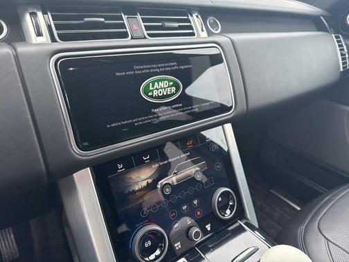 2020 Land Rover Range Rover 3.0L V6 Supercharged HSE
